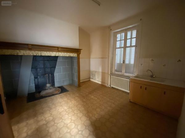 Maison à vendre à Ally dans le Cantal (15700), ref : 15060/1112