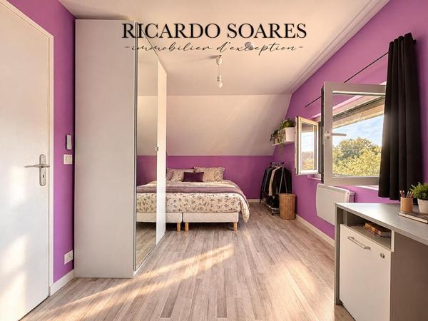 PONT-SAINTE MAXENCE (SARRON) 60700 - VUE SUR L'OISE / MAISON FAMILIALE 163 m2 AU SOL / SOUS-SOL TOTAL / 5 CHAMBRES / TERRAIN 1125 m2