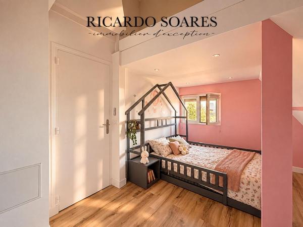 PONT-SAINTE MAXENCE (SARRON) 60700 - VUE SUR L'OISE / MAISON FAMILIALE 163 m2 AU SOL / SOUS-SOL TOTAL / 5 CHAMBRES / TERRAIN 1125 m2