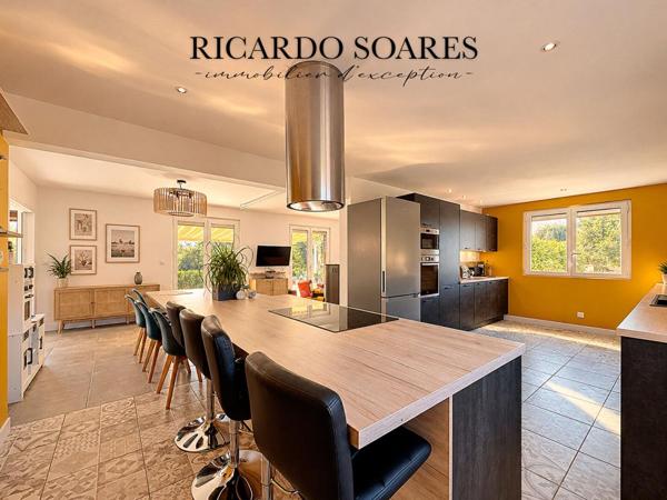 PONT-SAINTE MAXENCE (SARRON) 60700 - VUE SUR L'OISE / MAISON FAMILIALE 163 m2 AU SOL / SOUS-SOL TOTAL / 5 CHAMBRES / TERRAIN 1125 m2