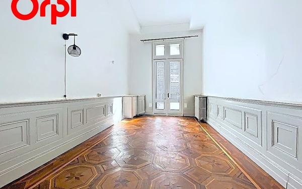 Appartement à vendre    3 pièces • 90 m2 Lyon 1