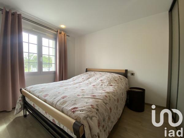 Maison 7 pièces de 141 m² à Aizenay (85190)