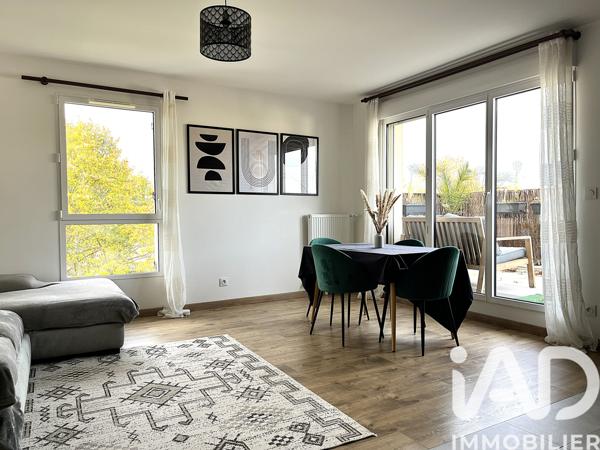 Location appartement 4 pièces 79 m² Cergy