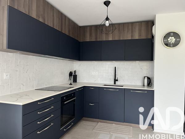 Location appartement 4 pièces 79 m² Cergy