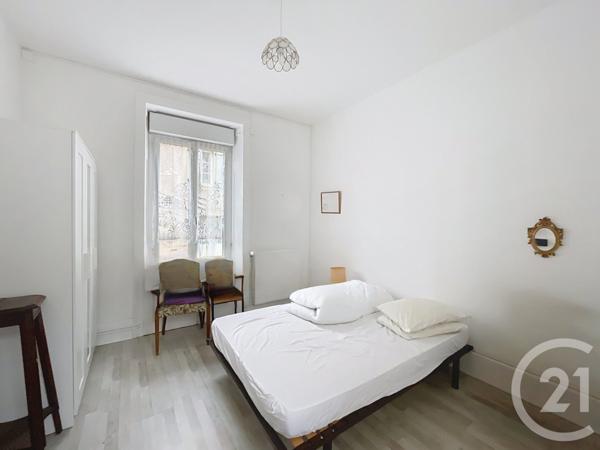 Appartement F5 à vendre  6 pièces - 109 m2 REMIREMONT - 88