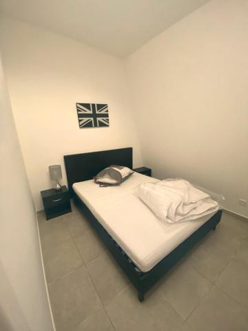 Appartement récent, dernier étage, vue