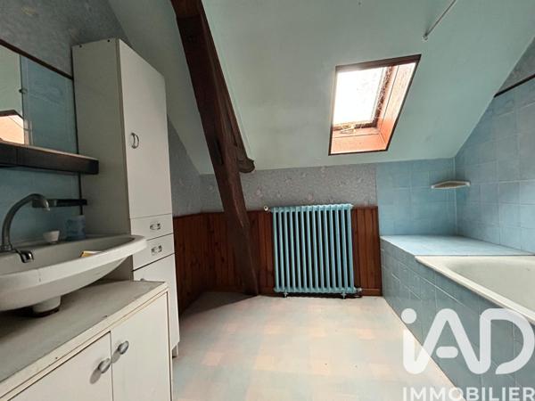 Maison à vendre 6 pièces 157 m² Saint-Paterne-Racan