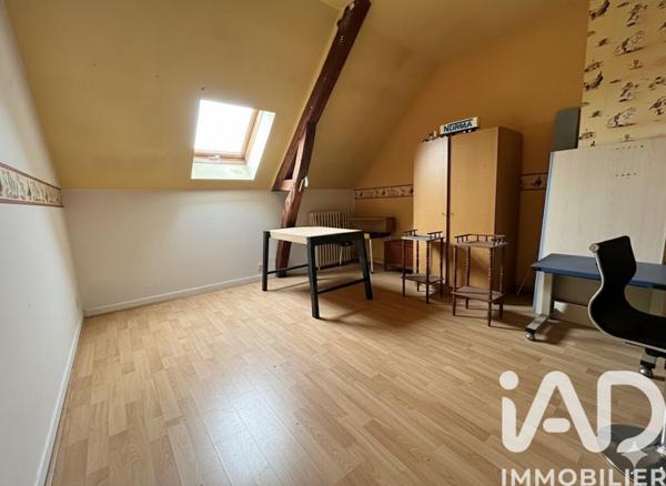 Maison à vendre 6 pièces 157 m² Saint-Paterne-Racan