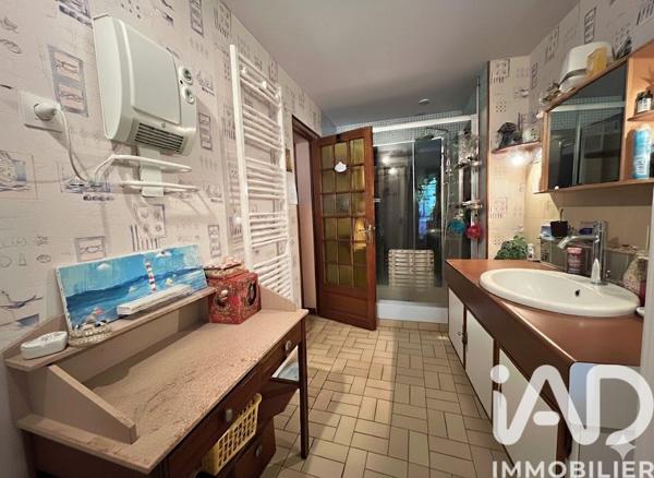 Maison à vendre 6 pièces 157 m² Saint-Paterne-Racan