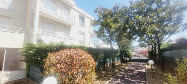 Appartement Noisy Le Grand 3 pièce(s) avec jardin de 94m²