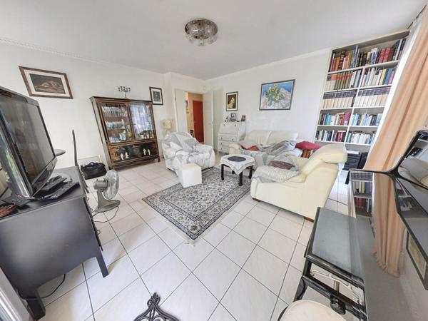 Appartement Noisy Le Grand 3 pièce(s) avec jardin de 94m²