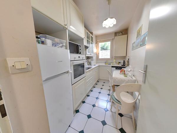 Appartement Noisy Le Grand 3 pièce(s) avec jardin de 94m²