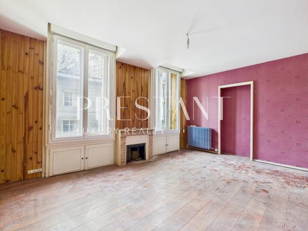 APPARTEMENT HAUSSMANNIEN – 168 M² – PORTE DE BOURGOGNE, BORDEAUX