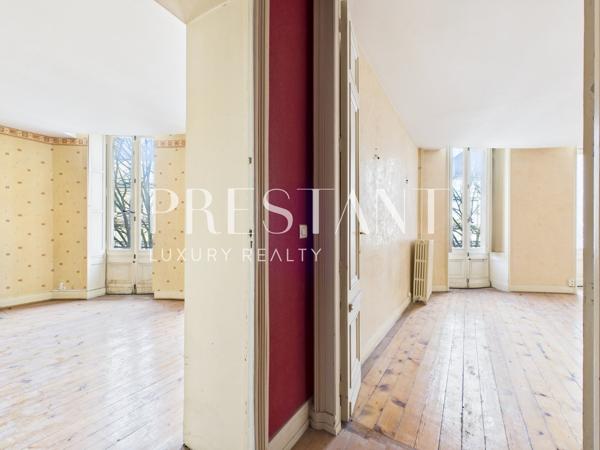 APPARTEMENT HAUSSMANNIEN – 168 M² – PORTE DE BOURGOGNE, BORDEAUX
