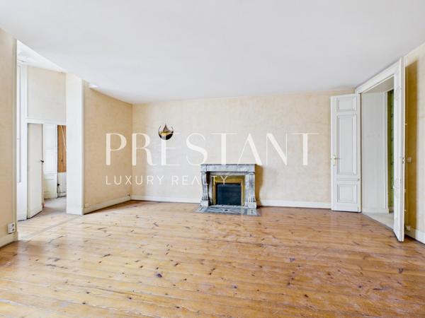 APPARTEMENT HAUSSMANNIEN – 168 M² – PORTE DE BOURGOGNE, BORDEAUX