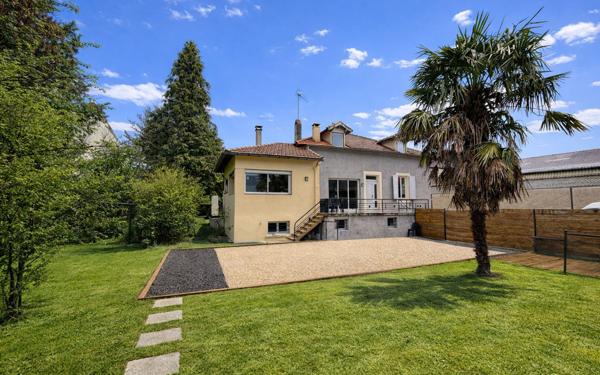 Maison à vendre    6 pièces • 298 m2 Aussillon