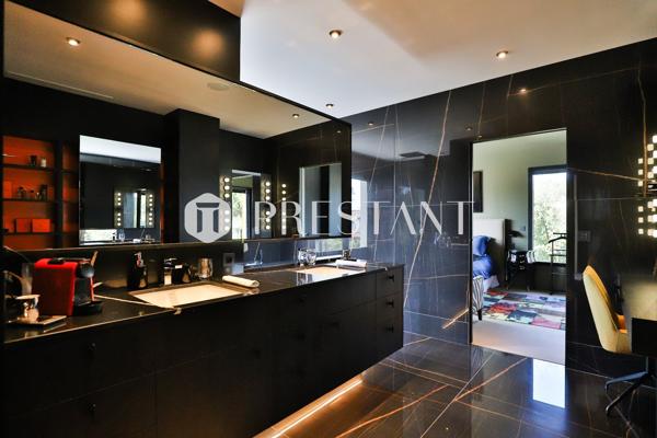 AUGUSTA – VILLA CONTEMPORAINE AVEC PISCINE A CHIBERTA – 6 PERSONNES, ANGLET