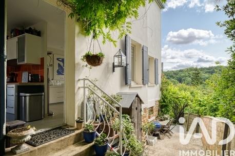 Location maison 5 pièces 117 m² Bougival
