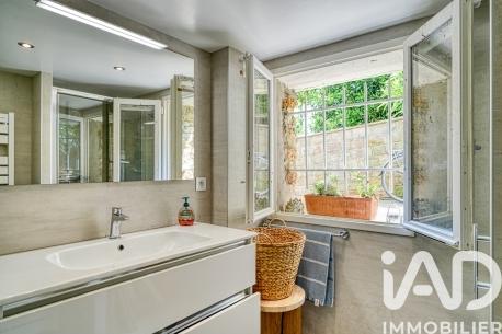 Location maison 5 pièces 117 m² Bougival