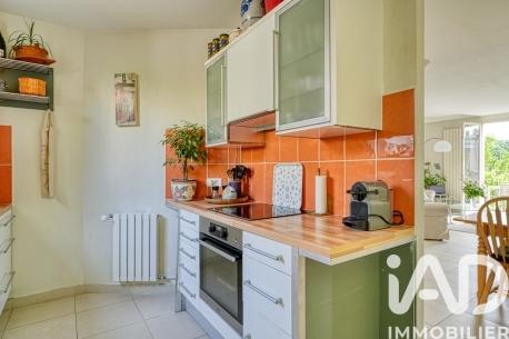 Location maison 5 pièces 117 m² Bougival