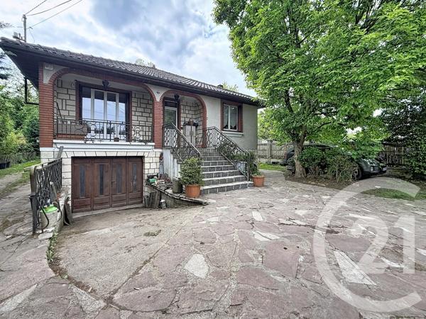 Maison à vendre  6 pièces - 131 m 2   PONTAULT COMBAULT  - 77