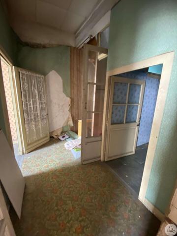 Un immeuble à rénover à Castillonnès