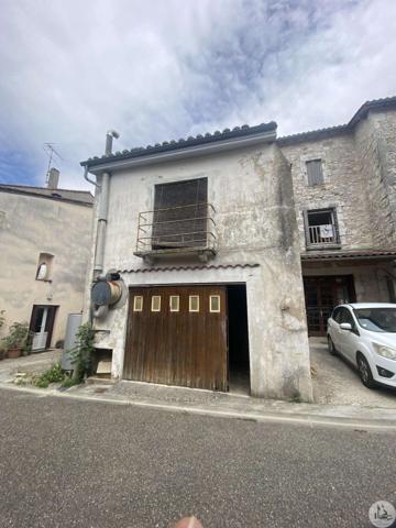 Un immeuble à rénover à Castillonnès