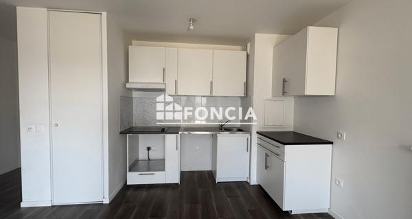 Location Appartement 3 pièces 58.1 m² - Lieusaint 77127