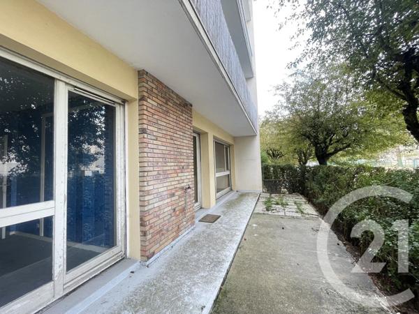 Appartement F2 à vendre  2 pièces - 46,95 m 2   MAUREPAS  - 78