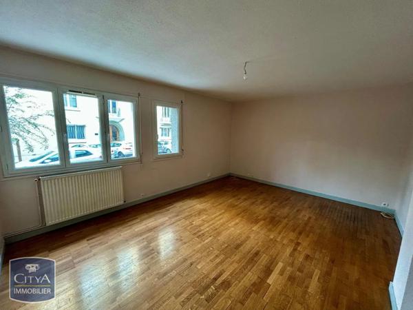 Appartement à louer 2 pièces 67m²