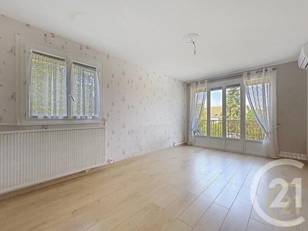 Appartement F2 à vendre  2 pièces - 46,17 m 2   MORET LOING ET ORVANNE  - 77