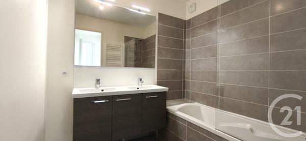 Appartement T4 à vendre  4 pièces - 77,88 m2 AIX LES BAINS - 73