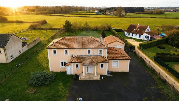 Maison 5 chambre(s) à vendre - Varennes-Vauzelles, Nièvre - 58