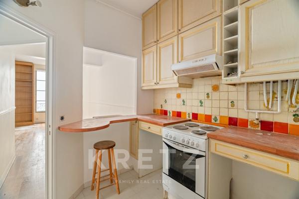 Paris 4ème - Marais - Saint-Paul - Immeuble XVIIIème - Très calme