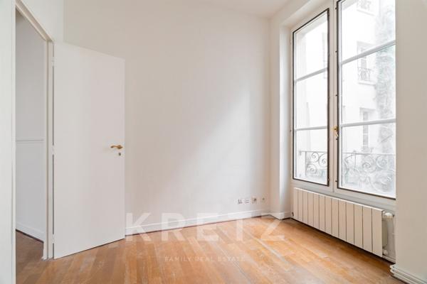 Paris 4ème - Marais - Saint-Paul - Immeuble XVIIIème - Très calme