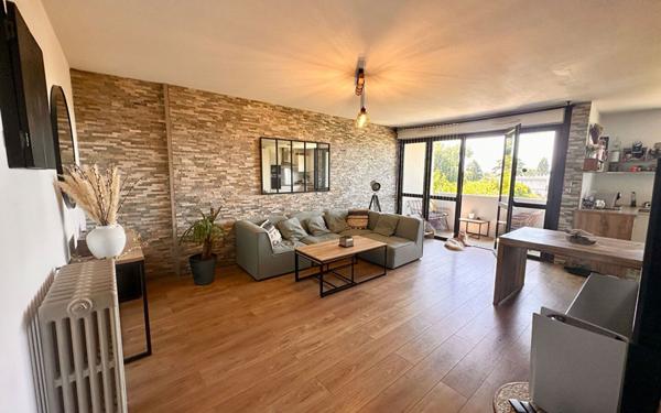 Appartement à vendre    3 pièces • 67,59 m2 Villenave-d'Ornon