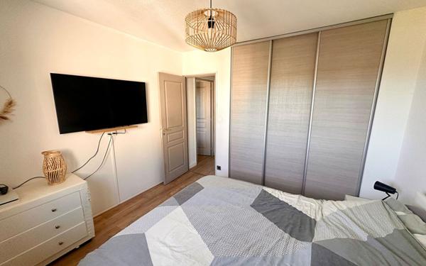 Appartement à vendre    3 pièces • 67,59 m2 Villenave-d'Ornon