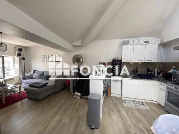 Location Appartement 2 pièces 63.59 m² - 16 RUE DES RUISSEAUX Laval 53000