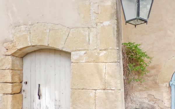 Maison à vendre    10 pièces • 325 m2 La Tour-d'Aigues