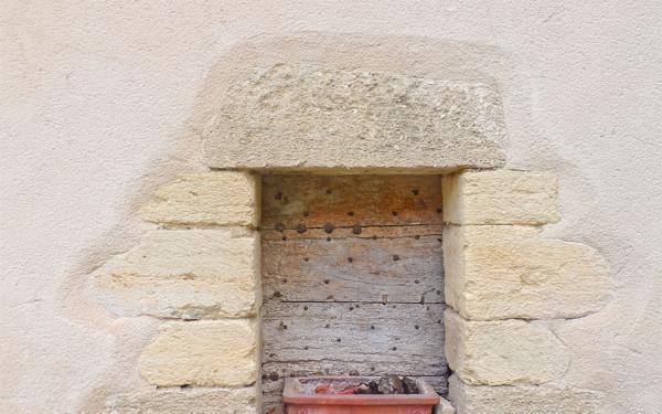 Maison à vendre    10 pièces • 325 m2 La Tour-d'Aigues