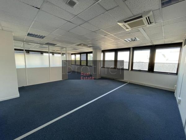 Bureau de 660 m² à louer à Bordeaux Meriadeck