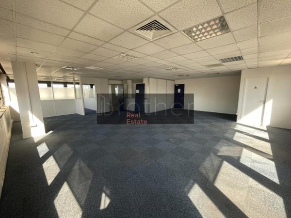 Bureau de 660 m² à louer à Bordeaux Meriadeck