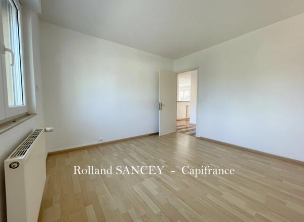 Immeuble à vendre VOUJEAUCOURT (25)
