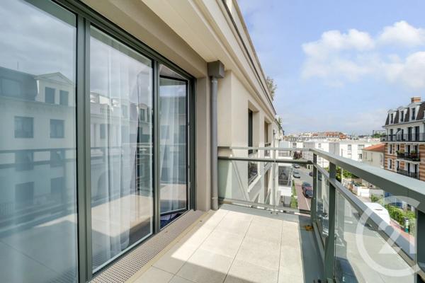 Appartement F3 à vendre  3 pièces - 63 m 2   VANVES  - 92