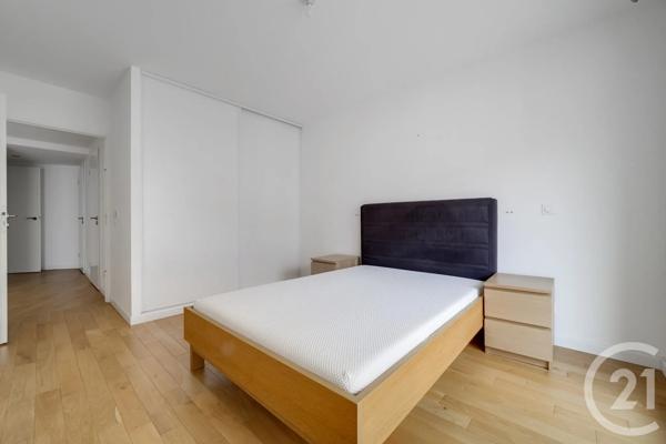 Appartement F3 à vendre  3 pièces - 63 m 2   VANVES  - 92