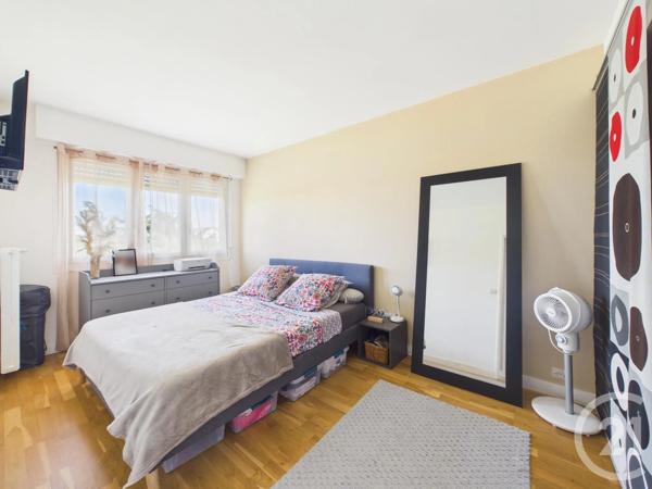 Appartement F3 Bis à vendre  4 pièces - 75 m 2   CHARTRES  - 28