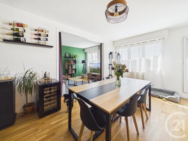 Appartement F3 Bis à vendre  4 pièces - 75 m 2   CHARTRES  - 28