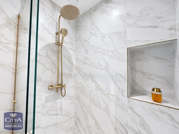 Appartement à vendre 2 pièces 46.3m² Paris 10e Arrondissement (75010)