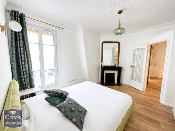 Appartement à vendre 2 pièces 46.3m² Paris 10e Arrondissement (75010)