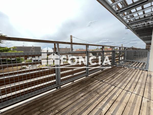 Location Studio 32.7 m² - 41 RUE D'ALLONNES Chartres 28000